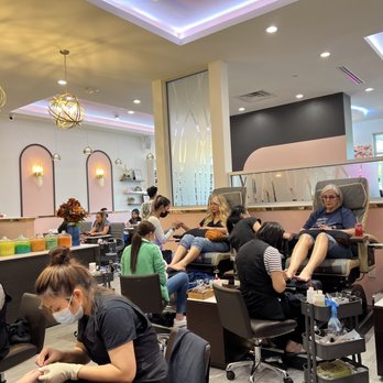 AURA NAIL & SPA - Updated December 2024 - 225 Photos & 97 Reviews 