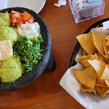 La Casa de la Abuela - Guacamole and totopos - Mexican Near Me - McAllen, Texas La Casa de la Abuela - Guacamole and totopos - Mexican Near Me - McAllen, Texas