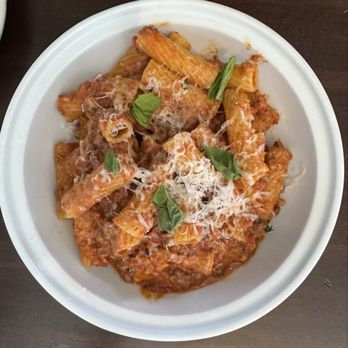 Terrace by Mix Mix - Bolognese Rigatoni - New American Near Me - Costa Mesa, California Terrace by Mix Mix - Bolognese Rigatoni - New American Near Me - Costa Mesa, California