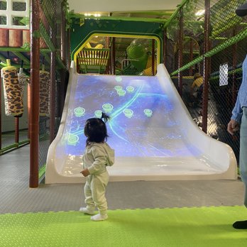 Go Play - Indoor Playcenter Near Me - East Greenwich, Rhode Island