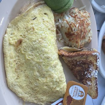 Dino's Best Burgers - Toast with omelette eggs and avocado (I ordered meatless) - Burgers Near Me - Long Beach, California Dino's Best Burgers - Toast with omelette eggs and avocado (I ordered meatless) - Burgers Near Me - Long Beach, California
