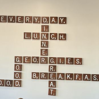 Georgies - American Near Me - Fountain Hills, Arizona