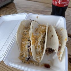 Papa & Ooma's BBQ and Catering - Tacos Pulled pork(left) chicken(middle) beef (right)
