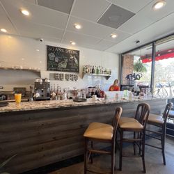 Sweet Orange Pancake House & Café - Juice bar