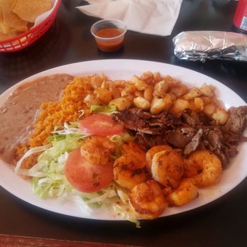 Taqueria Don Tacho - Mom's plate - Mexican Near Me - Lompoc, California