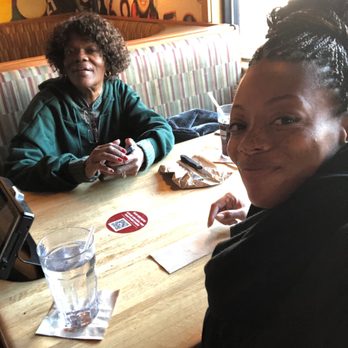 Applebee's Grill + Bar - Mommy and I :)) - Sports Bars Near Me - Sonora, California