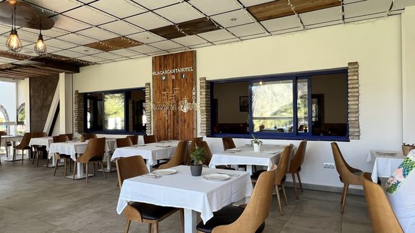 La Garganta Restaurante y Hotel by null