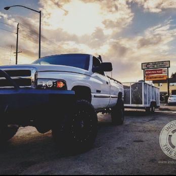 Industrial Tire Service - Industrial Tire Service - Tires Near Me - Tacoma, Washington Industrial Tire Service - Industrial Tire Service - Tires Near Me - Tacoma, Washington