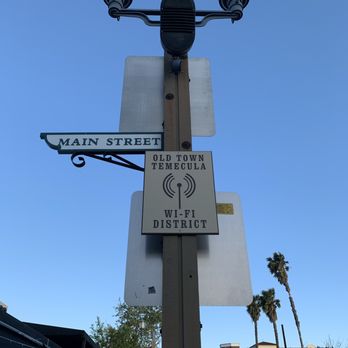 1909 - 1909 is in the WiFi District In Old Town Temecula - Bars Near Me - Temecula, California
