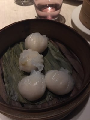Bon Wei by null