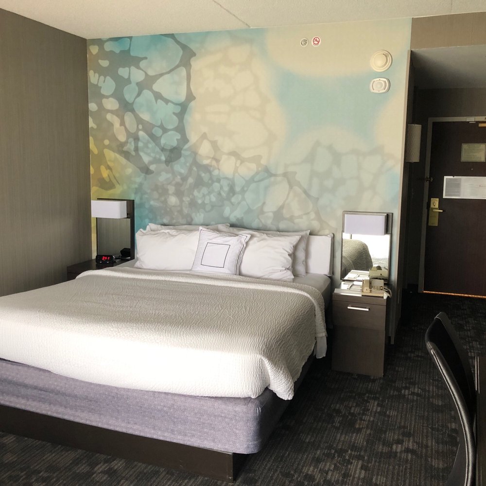 Courtyard by Marriott Somerset - King guest room - Hotels Near Me - Somerset, New Jersey Courtyard by Marriott Somerset - King guest room - Hotels Near Me - Somerset, New Jersey