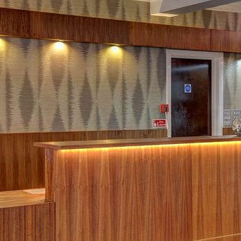 Thurrock Hotel - thurrock hotel grounds and hotel - Hotels Near Me - Purfleet, THR