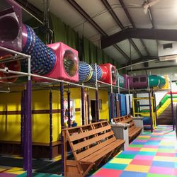 Bella's Bouncies Indoors - More seats for parents and tunnels for days!
