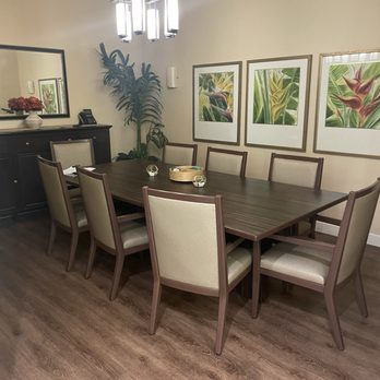 The Plaza at Moanalua - Private dining space if you want to invite others to visit loved one. - Retirement Homes Near Me - Honolulu, Hawaii The Plaza at Moanalua - Private dining space if you want to invite others to visit loved one. - Retirement Homes Near Me - Honolulu, Hawaii