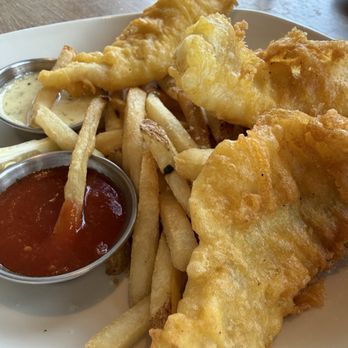 Brigantine - Portside Pier - Fish and chips - Seafood Near Me - San Diego, California
