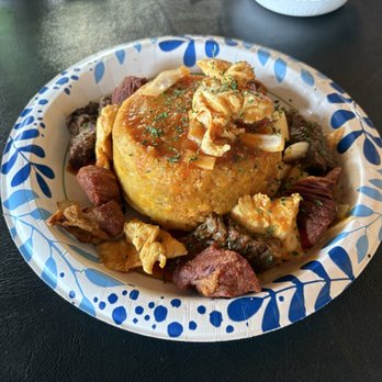 Tierra del Frío - Mofongo de pollo, churrasco y cerdo - Puerto Rican Near Me - Adjuntas, Puerto Rico Tierra del Frío - Mofongo de pollo, churrasco y cerdo - Puerto Rican Near Me - Adjuntas, Puerto Rico