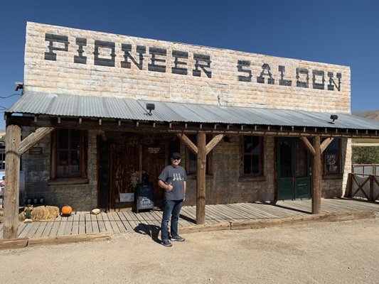 Pioneer Saloon by null