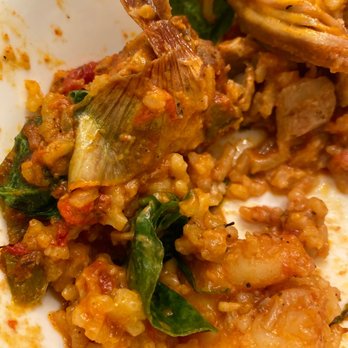 Todo Un Poco - Mexican paella with an onion skin - Pizza Near Me - Elk Grove, California Todo Un Poco - Mexican paella with an onion skin - Pizza Near Me - Elk Grove, California