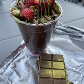 Dairy Fairies Cafe - Custom Cakes Near Me - Hamtramck, Michigan Dairy Fairies Cafe - Custom Cakes Near Me - Hamtramck, Michigan