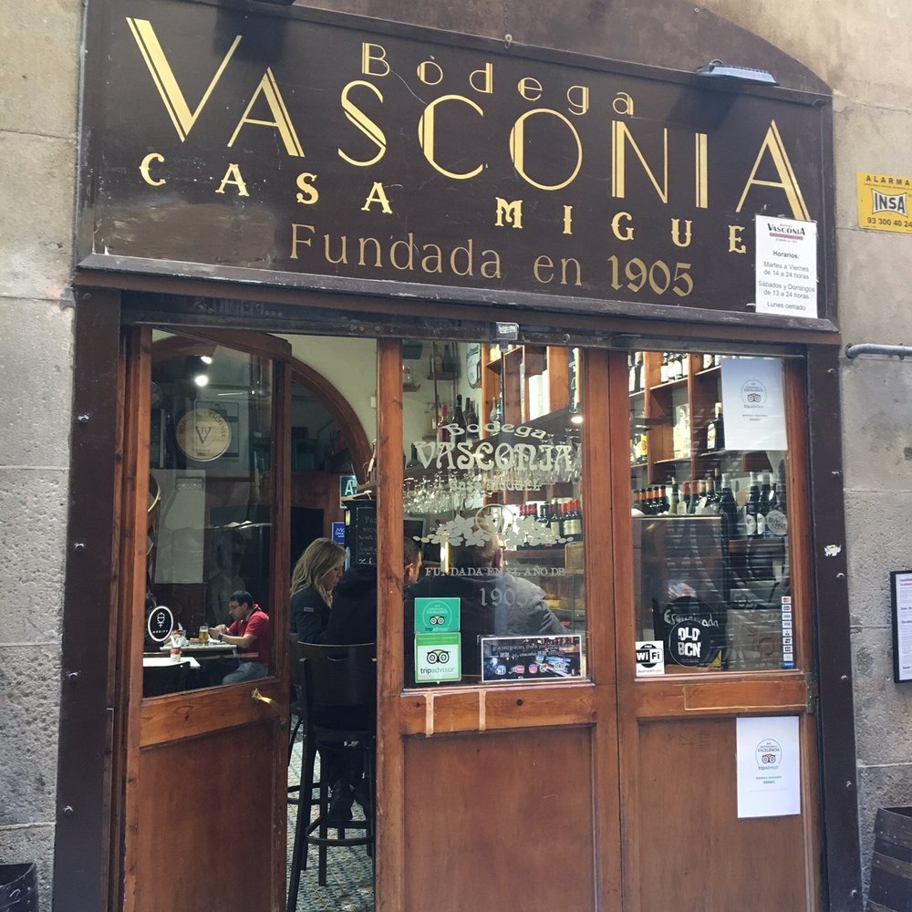 Bodega Vasconia - Exterior - Spanish Near Me - Barcelona, B