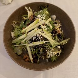 Atrium Lounge - Harvest salad