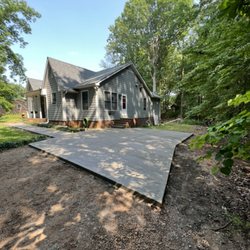 Earnhardt Landscaping & Hardscapes