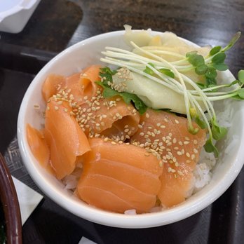 Sanukiseimen Mugimaru - Mini Salmon Bowl - Japanese Near Me - Costa Mesa, California Sanukiseimen Mugimaru - Mini Salmon Bowl - Japanese Near Me - Costa Mesa, California
