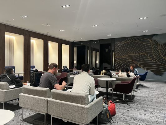 The Centurion Lounge by null