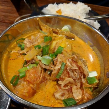 EAT BKK Thai Kitchen & Bar - Curry - Thai Near Me - Toronto, Ontario EAT BKK Thai Kitchen & Bar - Curry - Thai Near Me - Toronto, Ontario