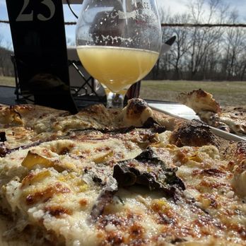 Fence Road Farm Brewery - Pizza!!!! - Disc Golf Near Me - Warwick, New York