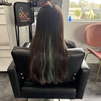 Hola Bonita Studio - 12 year old before (she had blue peekaboo done in early August) - Hair Salons Near Me - Culver City, California Hola Bonita Studio - 12 year old before (she had blue peekaboo done in early August) - Hair Salons Near Me - Culver City, California