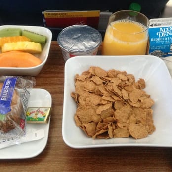 Delta Air Lines - First class breakfast.. No eggs :( - Airlines Near Me - Seattle, Washington