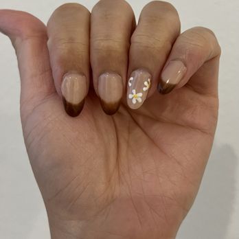 TEA Nails - Uneven French tip and dip lifting after 4 days of application - Nail Salons Near Me - Dublin, California