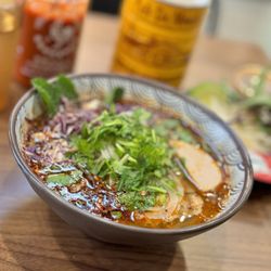 Vui Ve - North Hollywood - Bun bo hue