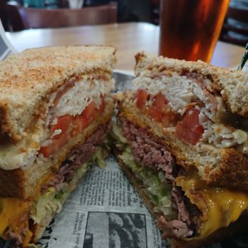 Salty Pint - Harvard Heavy and a pint - Sandwiches Near Me - Daytona Beach Shores, Florida