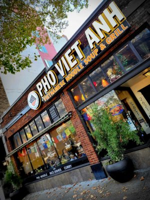 Pho Viet Anh by null