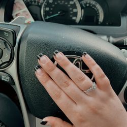 user provided Lee Nails photo