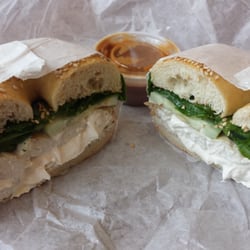 Bruegger's Bagels - Thai peanut chicken bagel