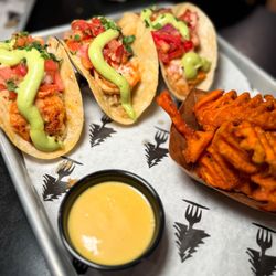 Twisted Pine - Shrimpy tacos