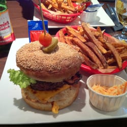 The Dog's Bollocks - Le Burger du Bolloks !! Validé