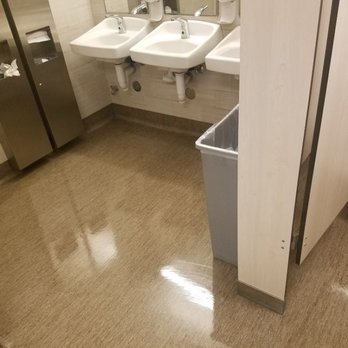 Bluewater Cleaning Solutions - Finished floor, Pomona Valley Hospital Medical Center - Office Cleaning Near Me Bluewater Cleaning Solutions - Finished floor, Pomona Valley Hospital Medical Center - Office Cleaning Near Me