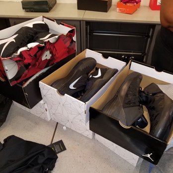 nike outlet store memphis tn