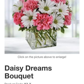 Avas Flowers - The description does say this was a pic of the Medium size... I had no idea the small bouquet would be so bad. - Florists Near Me Avas Flowers - The description does say this was a pic of the Medium size... I had no idea the small bouquet would be so bad. - Florists Near Me