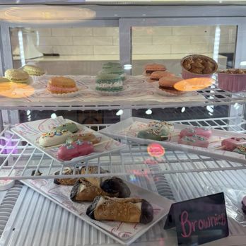 Cielito Rosa Bakery & Cafe - Bakeries Near Me - Mesa, Arizona