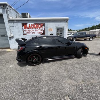 Blackout Tinting - Honda civic type R - Car Window Tinting Near Me - Norfolk, Virginia