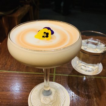 Bar Leather Apron - Yuzu sour - Cocktail Bars Near Me - Honolulu, Hawaii