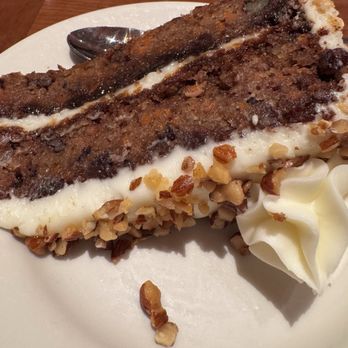 Marketplace Cafe at Nordstrom - Carrot cake - Cafes Near Me - San Diego, California