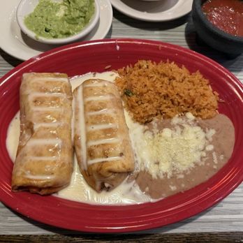 Senor Fiesta - Chimichanga (shredded chicken) plate with rice and beans. Very good. - Mexican Near Me - Gainesville, Georgia Senor Fiesta - Chimichanga (shredded chicken) plate with rice and beans. Very good. - Mexican Near Me - Gainesville, Georgia