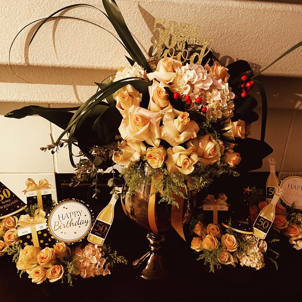 AV FLOWERS Updated September 2024 606 Photos & 42 Reviews 434 E