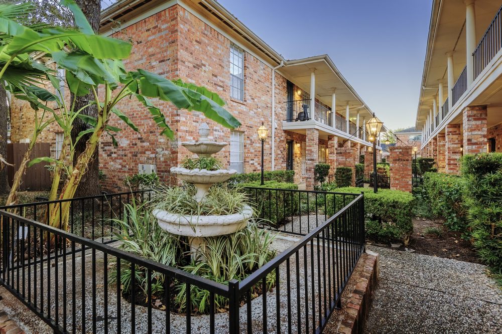 NOB HILL 146 Photos & 70 Reviews 5410 N Braeswood Blvd, Houston, TX Yelp